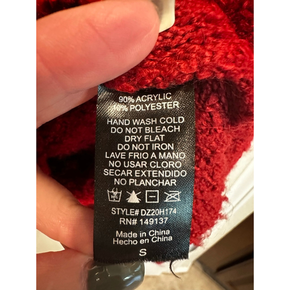 Fashion Nova Red V-Neck Sweater S - Picture 4 of 6